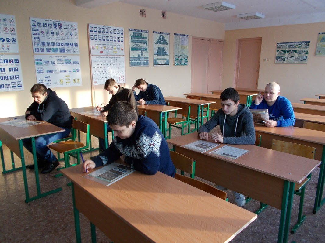 Перечень профессий и специальностей профессиональных образовательных организаций Тульской области