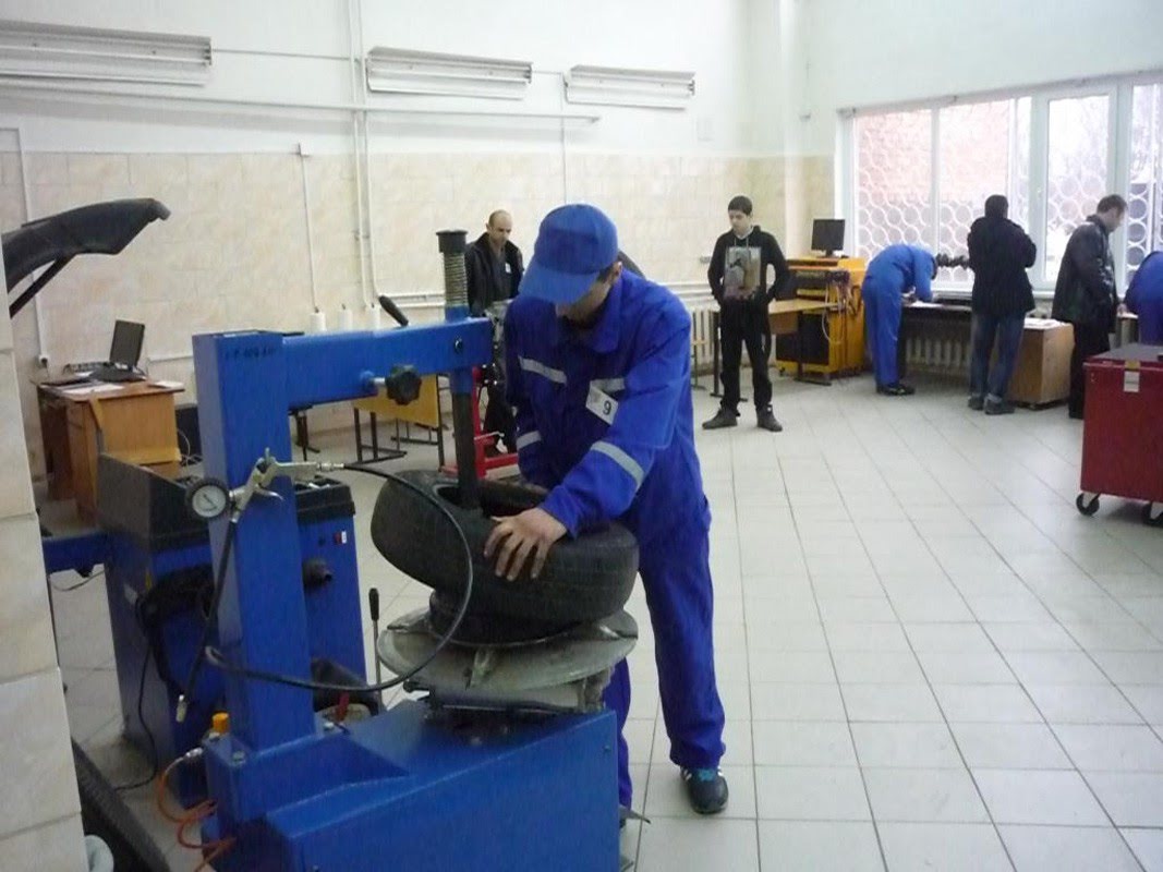 Перечень профессий и специальностей профессиональных образовательных организаций Тульской области