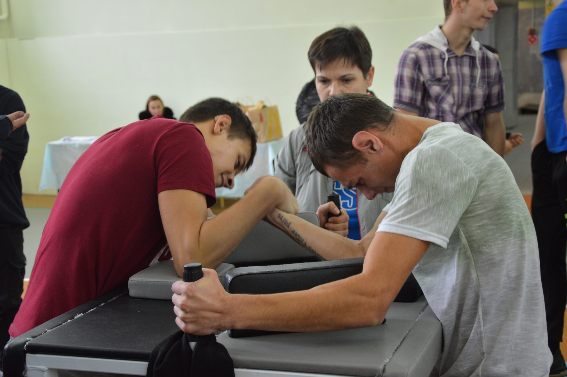 Чемпионат и Первенство Тульской области по армреслингу среди спортсменов - инвалидов по слуху, с нарушением интеллекта и ПОДА