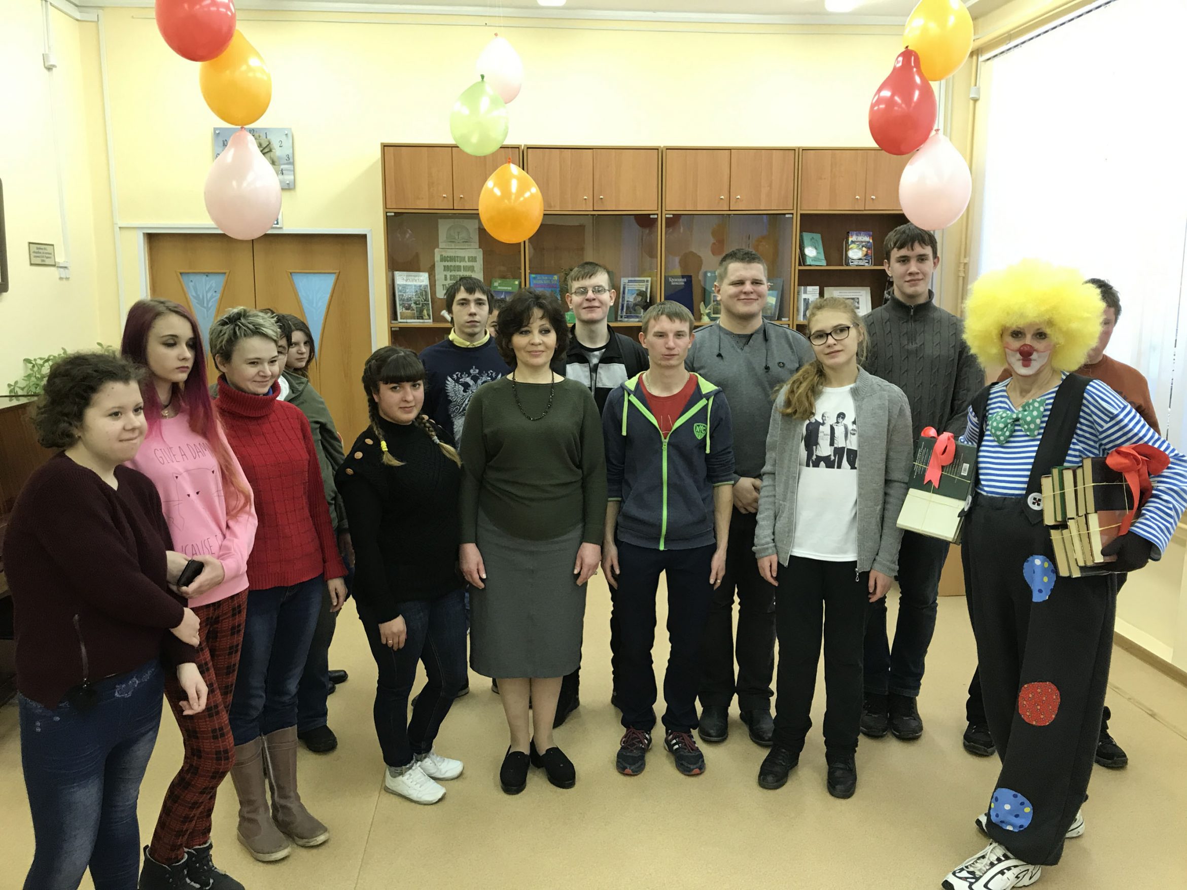 Литературно-музыкальный праздник, посвященный Международному дню инвалидов