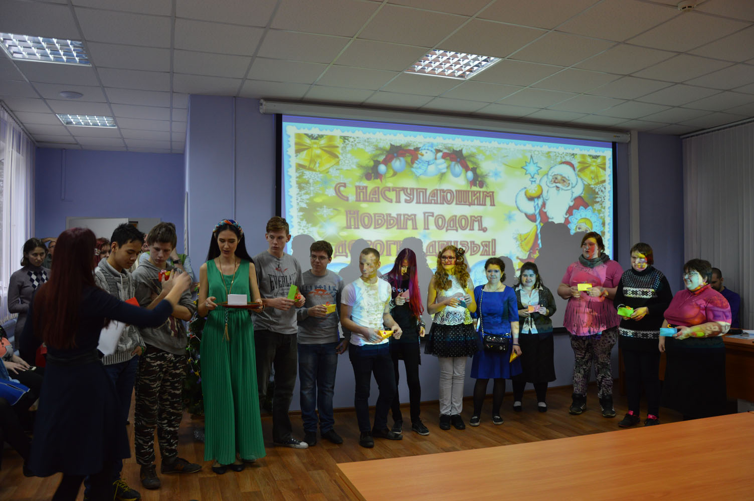 Поздравление обучающихся ГПОУ ТО "Тульский техникум социальных технологий" с Новым годом