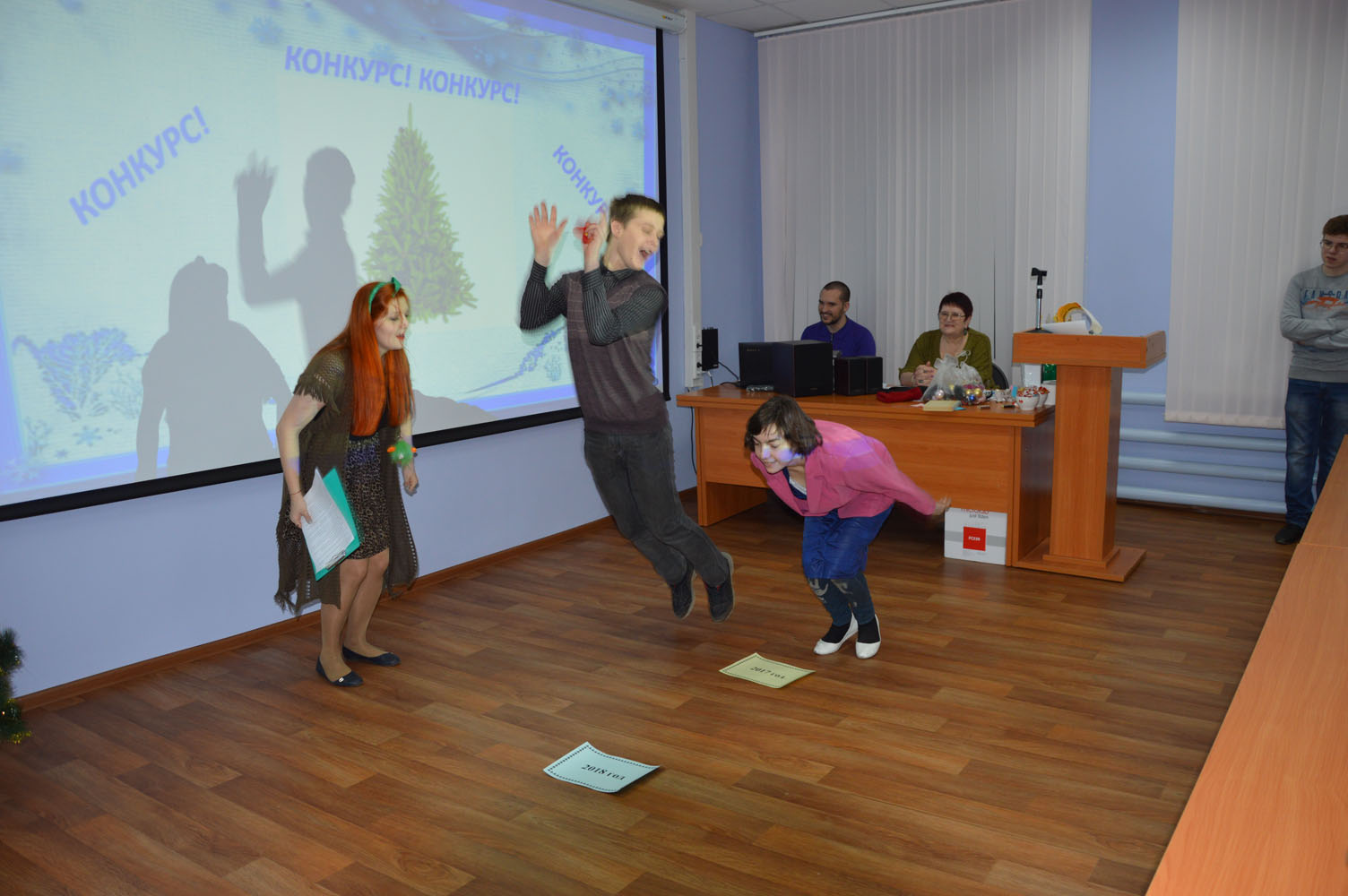 Поздравление обучающихся ГПОУ ТО "Тульский техникум социальных технологий" с Новым годом