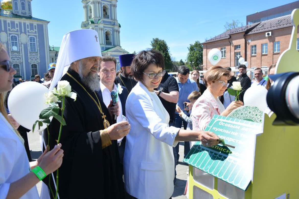 Праздничное мероприятие благотворительности и милосердия «Белый цветок»
