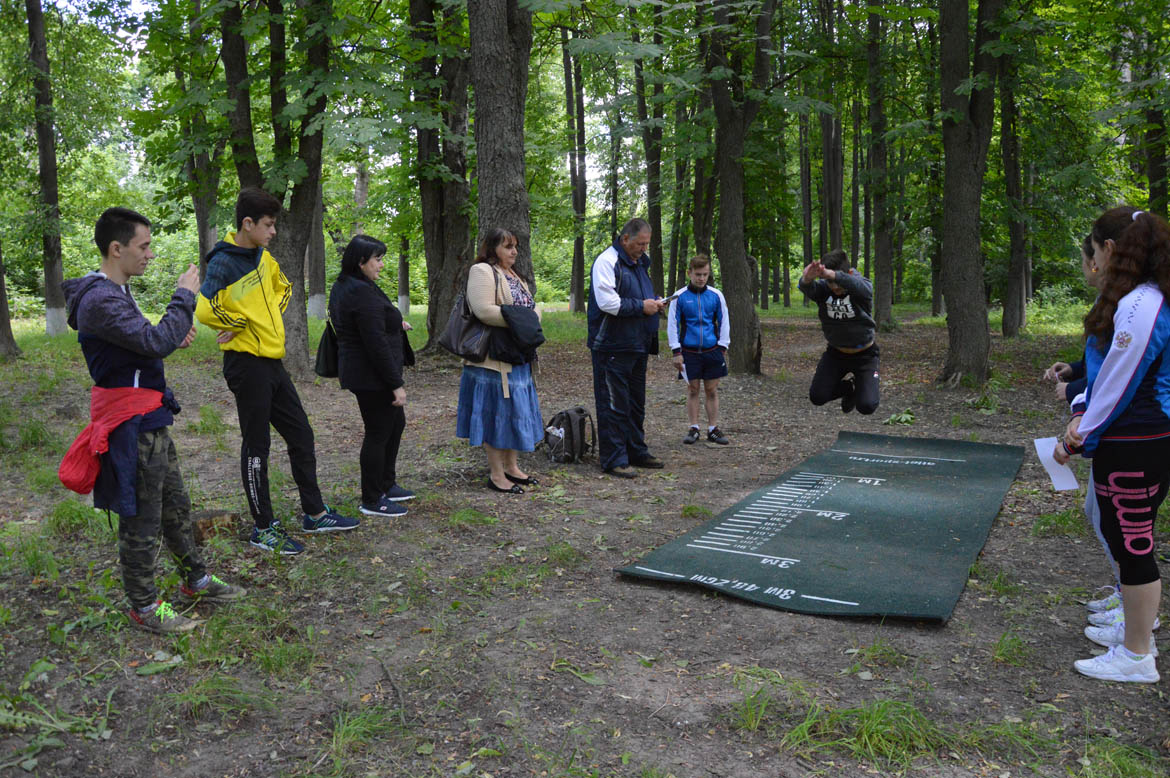 Областных соревнованиях по легкой атлетике среди инвалидов