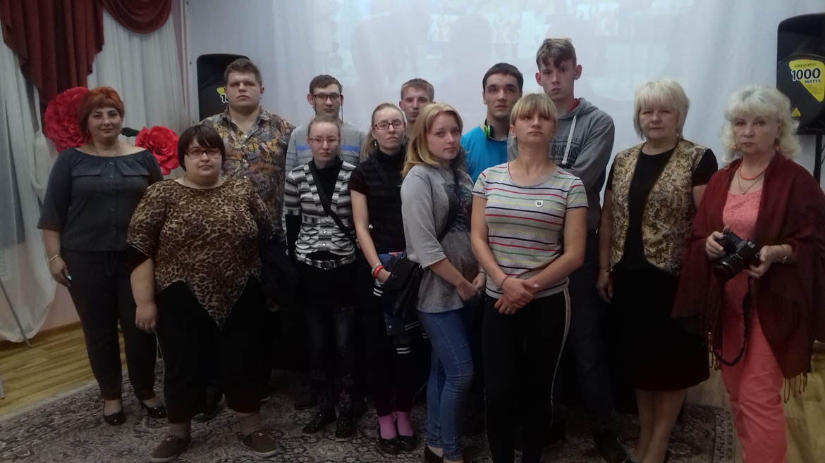 Региональный клуб поддержки выпускников интернатных учреждений "ВМЕСТЕ"