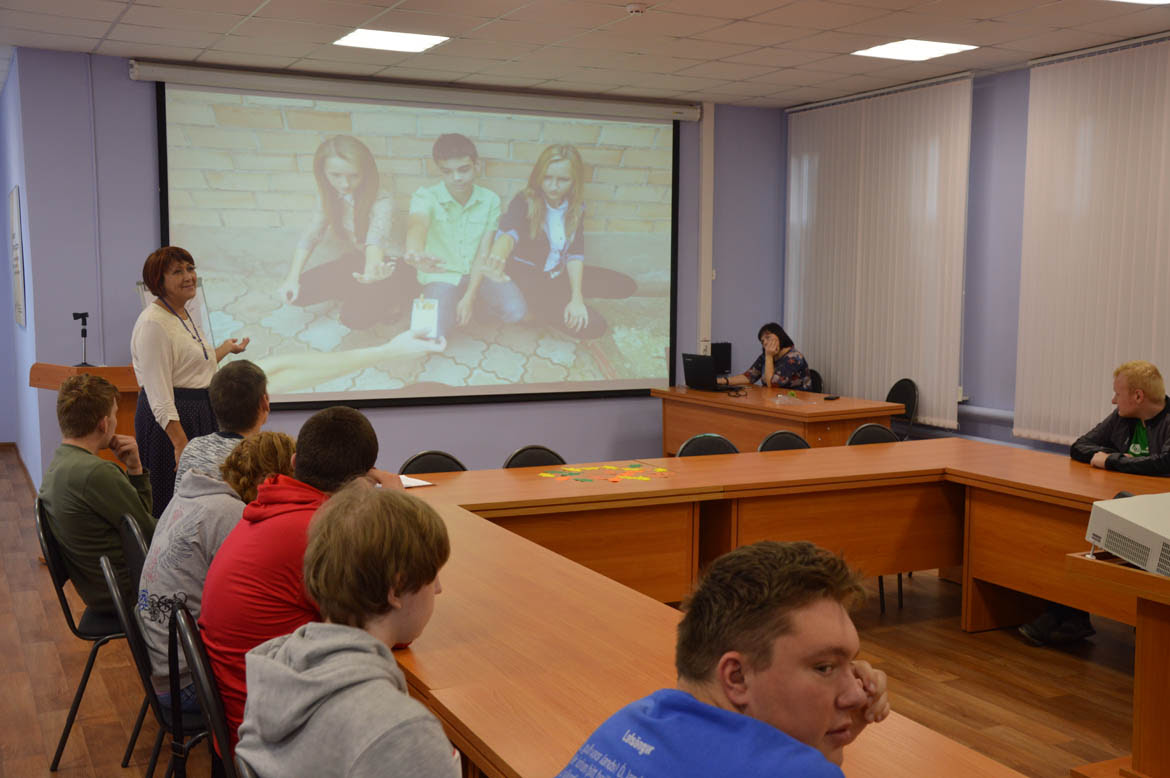 Применение здоровьесберегающих образовательных технологий в профилактической работе с обучающимися инвалидами и лицами с ОВЗ