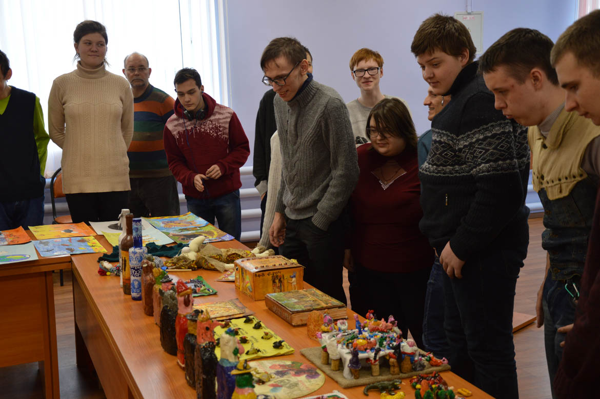 В мире творчества и добра