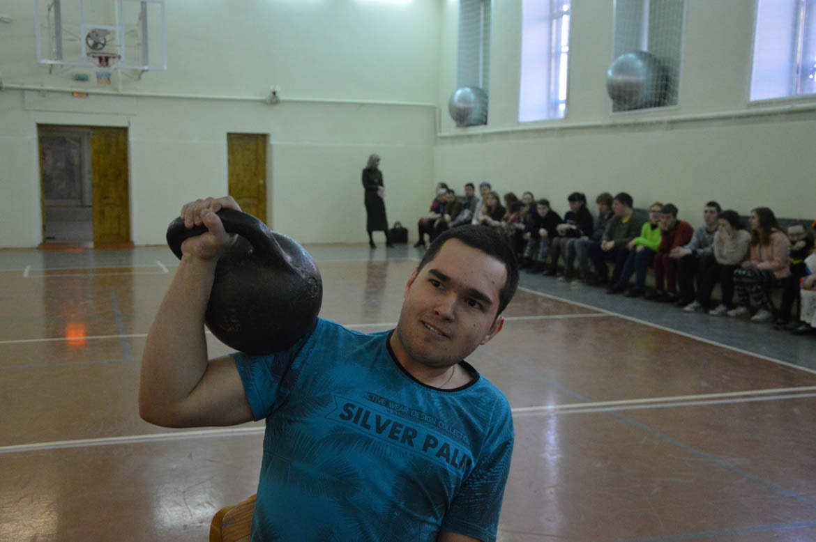 Масленичные гуляния "Богатырские забавы"