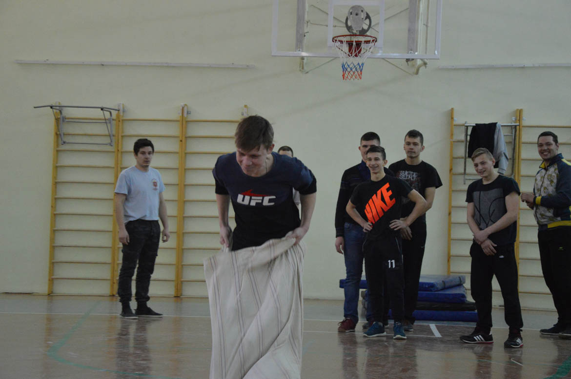 Масленичные гуляния "Богатырские забавы"