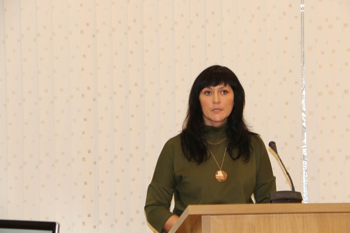 Заседание комиссии по делам несовершеннолетних и защите их прав