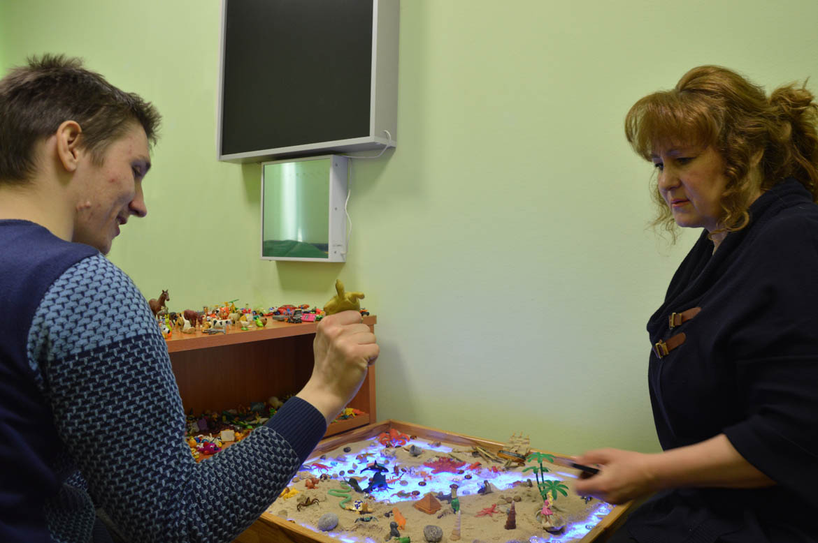 Индивидуальное консультирование с применением метода песочной терапии «Поиск личностных ресурсов»