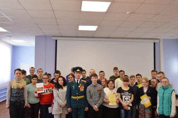 «Поклонимся великим тем годам»