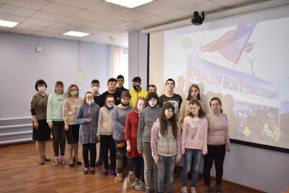 Уроки, формирующие гуманистические и патриотические ценности современного общества