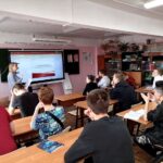 Урок-беседа «Солдаты милосердия» Урок-беседа «Солдаты милосердия»