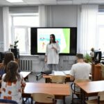 Правила дорожного движения соблюдать нужно неукоснительно! Правила дорожного движения соблюдать нужно неукоснительно!