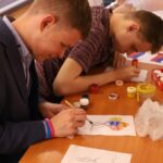 Укрась окна ко Дню России! Укрась окна ко Дню России!