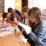 Укрась окна ко Дню России! Укрась окна ко Дню России!