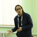 Я среди людей