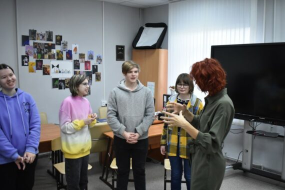 Поделись своим знанием