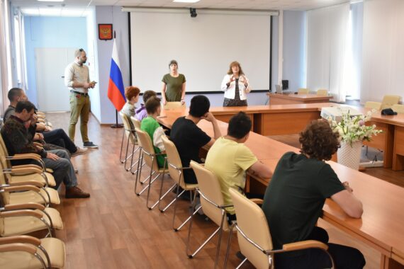 «Тульские машины» в Тульском техникуме социальных технологий