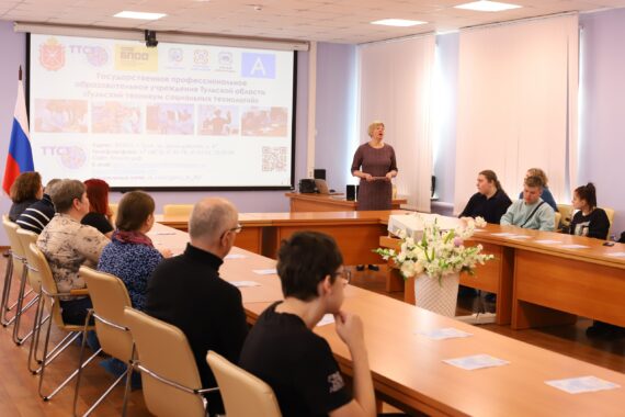 Пресс-конференция со школьниками и их родителями