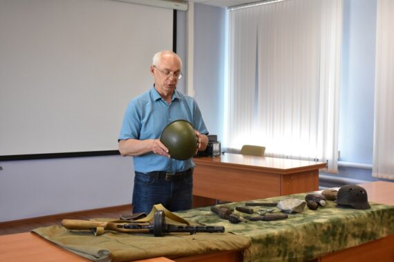 Всё для Победы