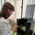 Почему самолётик?