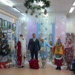 Литературно-музыкальное мероприятие «Новогодние истории у Елки» Литературно-музыкальное мероприятие «Новогодние истории у Елки»