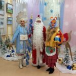 Литературно-музыкальное мероприятие «Новогодние истории у Елки» Литературно-музыкальное мероприятие «Новогодние истории у Елки»