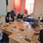 мастер-классах ребята изготовили броши мастер-классах ребята изготовили броши