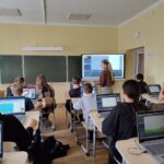 Мобильный технопарк приступил к работе и уже проводит занятия!