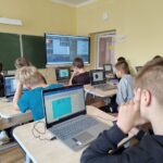 Мобильный технопарк приступил к работе и уже проводит занятия!