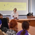 Улыбнись жизни: как прекрасен этот мир...