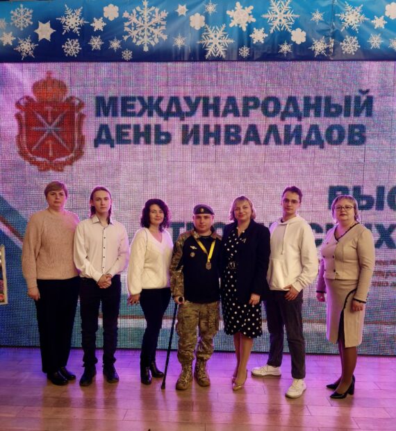 Почетные грамоты и памятные подарки победителям Национального чемпионата «Абилимпикс» - 2025