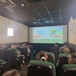 Говорит Земля