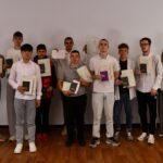 Торжественное вручение свидетельств об окончании обучения