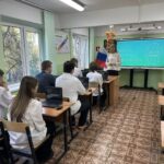 Продолжаем изучать мир профессий!